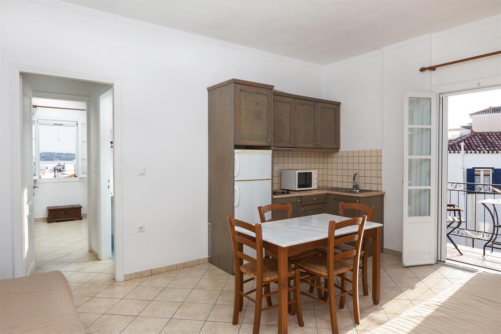 Ξενώνας Νηρηίδες Σπέτσες Δωμάτιο φωτογραφία